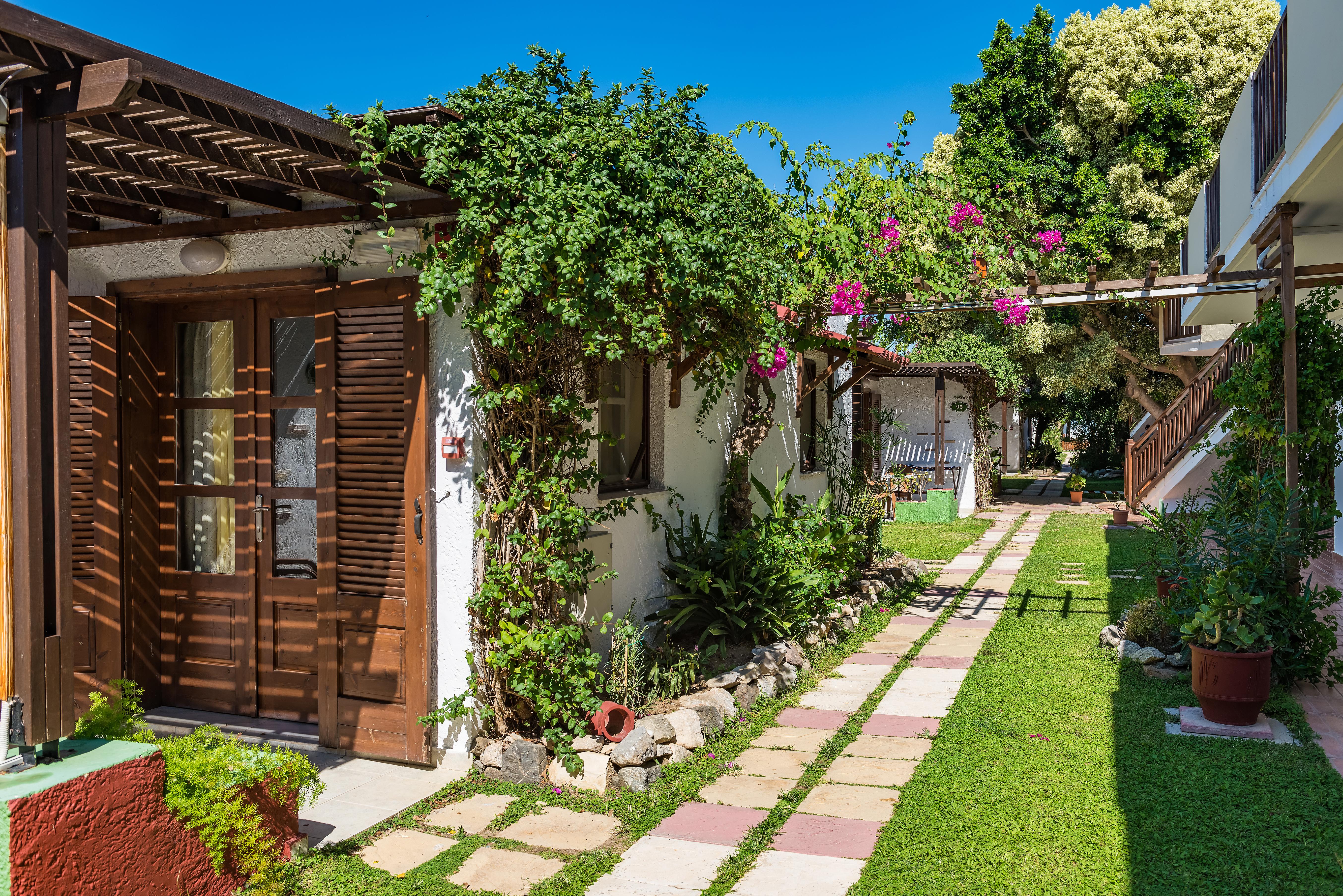 Gaia Garden Hotel Kos Town Exterior photo
